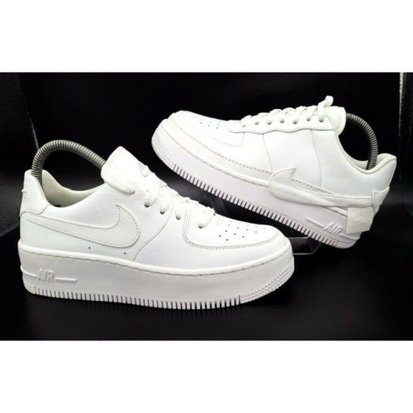 LOOK SEE PROMO Nike Air Force 1 AF1 ReImagine SAGE JESTER MISMATCH  W 7 = M 5.5 - Picture 1 of 12